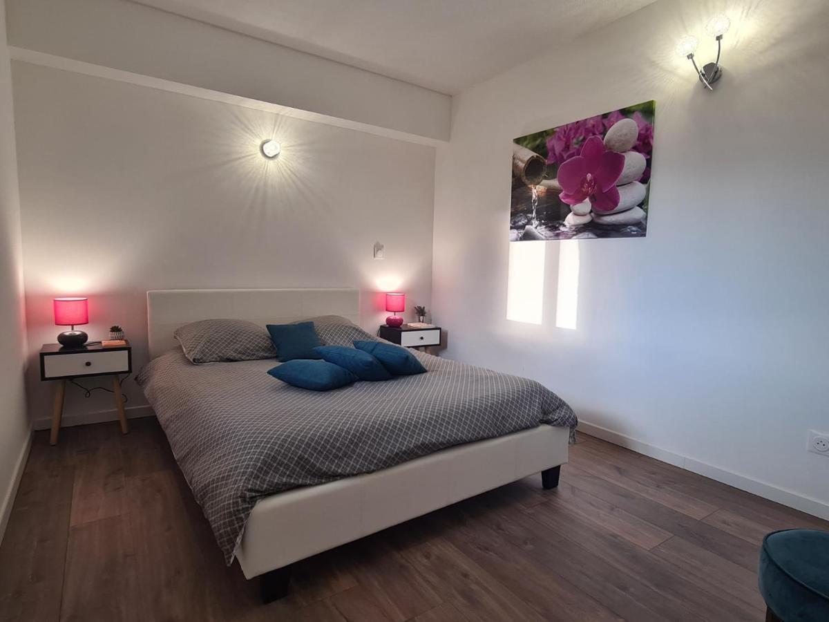 Ferme De La Gibussiere Apartment Presilly  Bagian luar foto